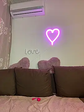 Sabrinedivinee webcam
