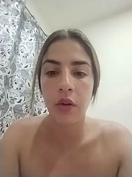 Latina_azura333 webcam