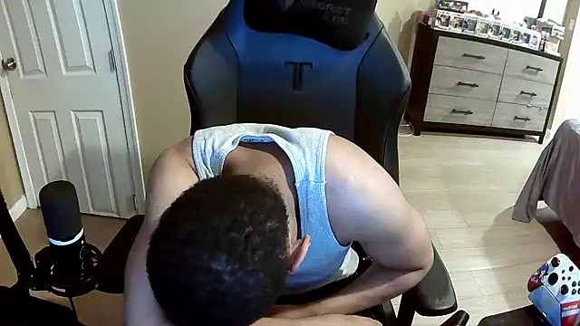 Neovergil0 webcam
