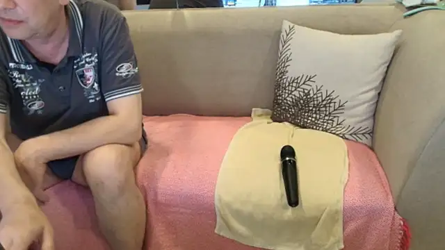 HotBiPaar live cam on StripChat