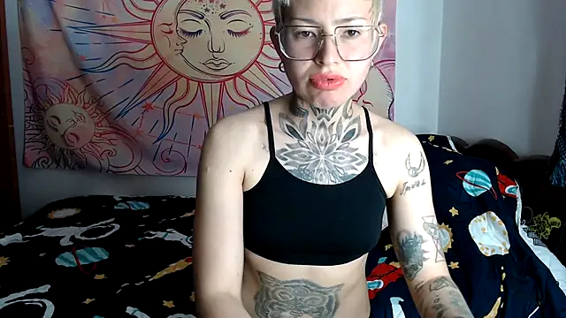 ArrangedFoot webcam