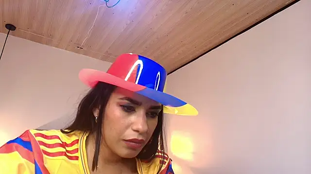 Lia_Blake_