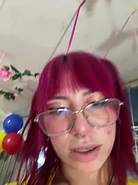Kitty_Melodi webcam