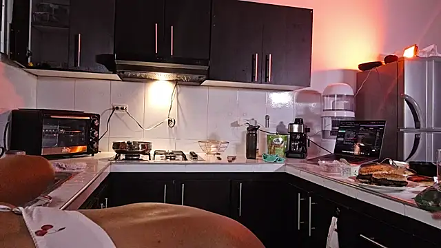 Mia_belmont webcam