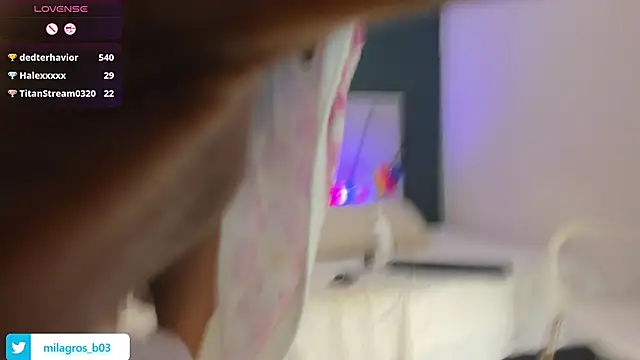 Shana_03 webcam