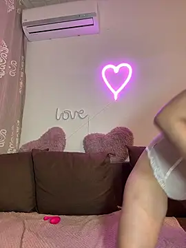Sabrinedivinee webcam