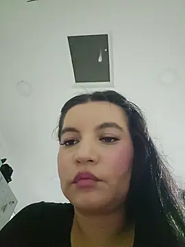 Pretty_Julieta webcam