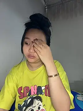 Almira6868 webcam