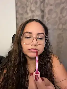 CurlyGirl_1 webcam