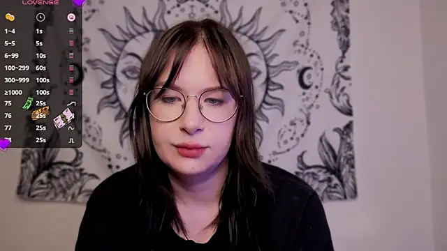 MyNameIsLilith webcam