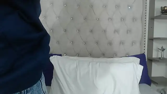 Abril_Squirt webcam