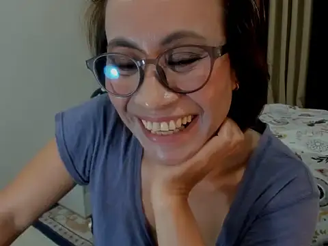 sweetkaley - Sweetkaley's free webcam - UK Sex Cams
