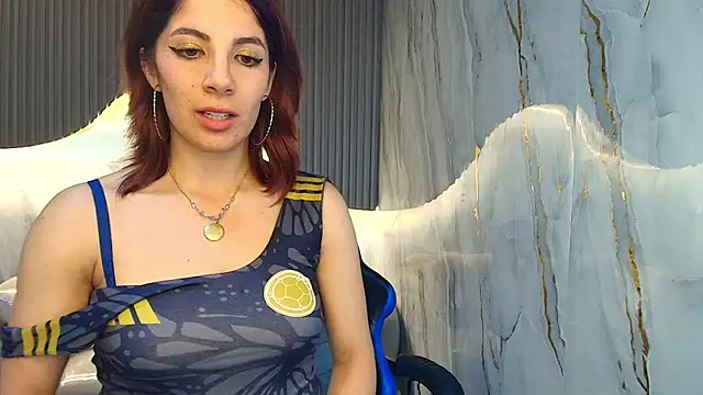 nadia_r_ webcam
