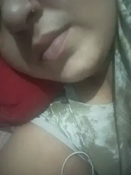 Priya_089 webcam