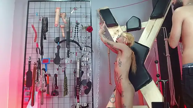 Hardcore_Room_Bdsm_ webcam