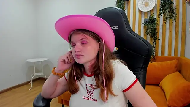 ChloeHalses webcam