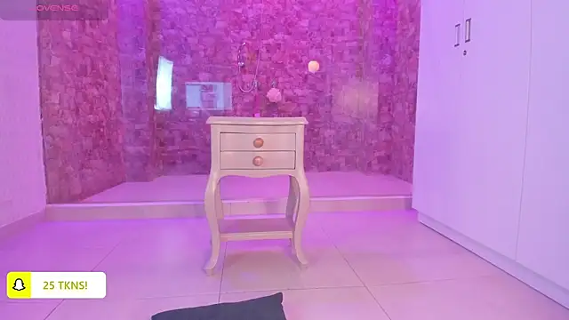 Jazmiin_Evans webcam