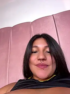 Emily_Gomezz webcam