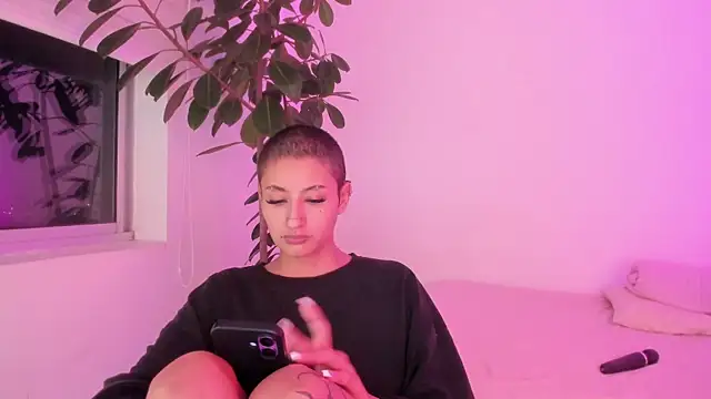 vandalovee_ webcam