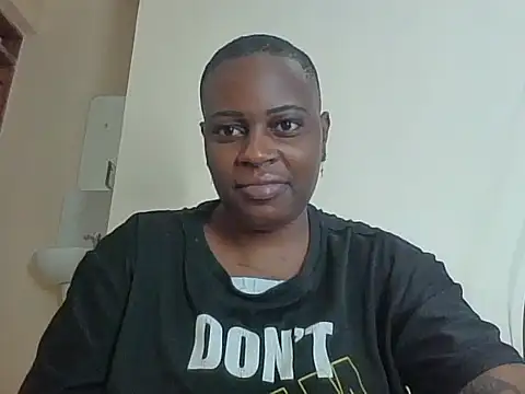 riri-pokey live cam on StripChat