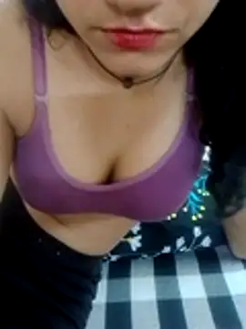sizzling_annu_ webcam