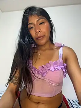 Roxie_Rogue webcam
