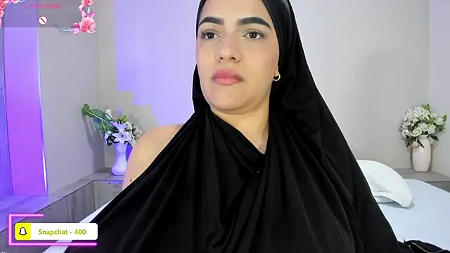 Umarani_ live cam on StripChat