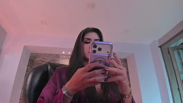 AngelicaVega live cam on StripChat