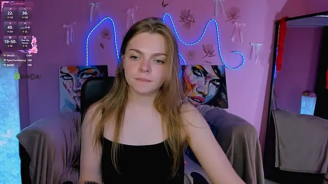 veronica_bubble live cam on StripChat