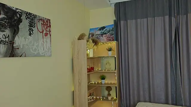 MarielRoloson live cam on StripChat