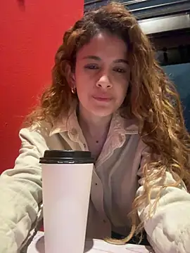 alana15's live cam