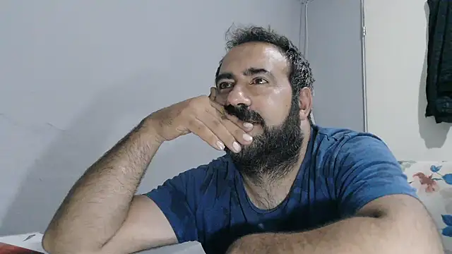 -dark-look- live sex cam