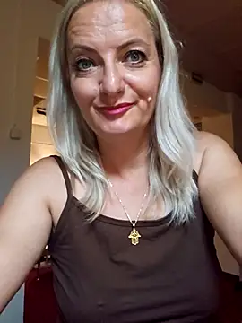 LadyTouch webcam