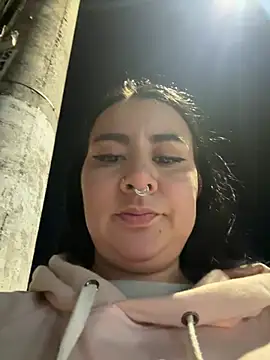 Abril_Luv webcam