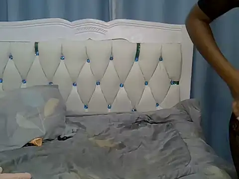 Prettyxoxoo webcam