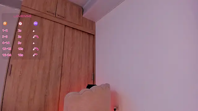 caroliinna_ webcam