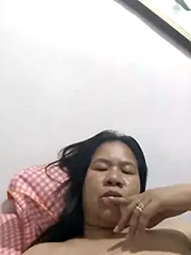 AsianbouncieGIRL webcam