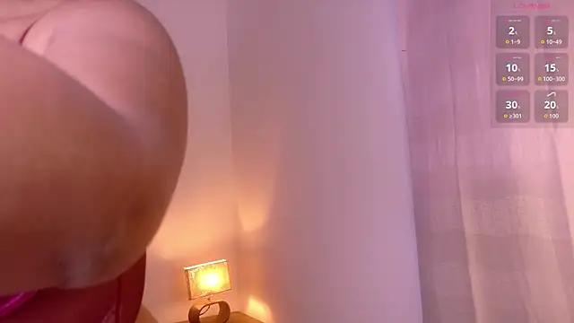 nairagold_ webcam