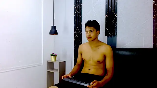 MaxWyatt_ webcam