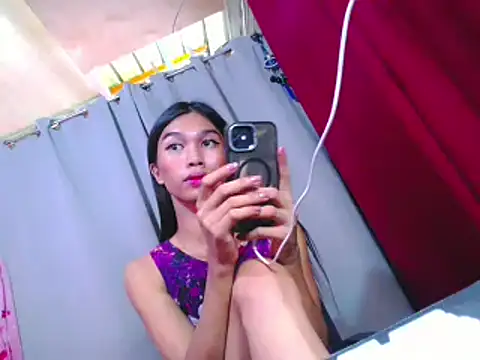 katrina_bigcock69 webcam