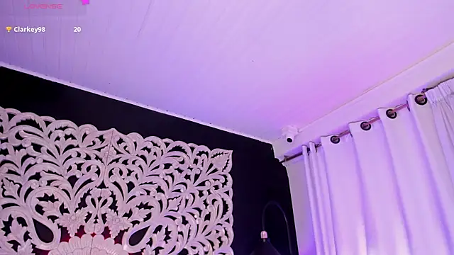 Bianca_DVarela webcam