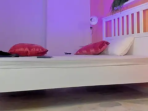 AndrewKenoxx__ webcam