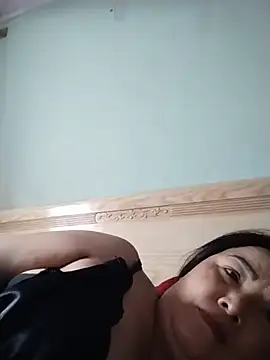 Naaya8109 webcam