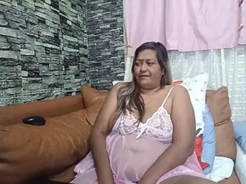 Mammabear_4u webcam