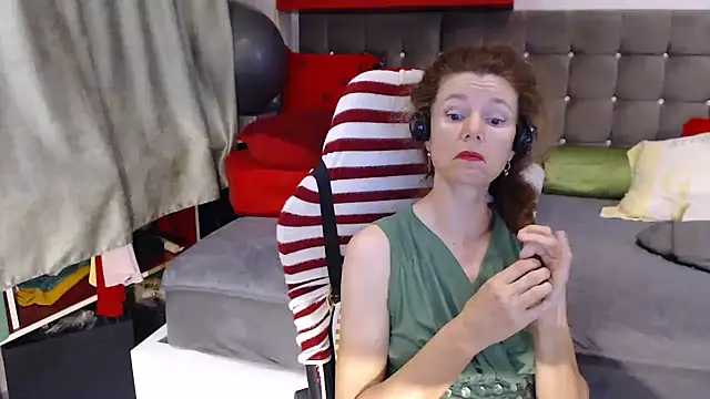 kellyterapy webcam