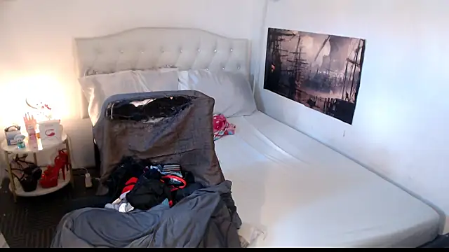 NinaDOM4CUM webcam