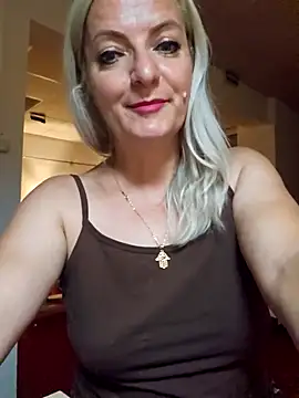 LadyTouch webcam
