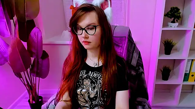 CarolGiggly webcam