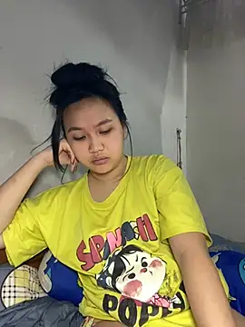 Almira6868 webcam