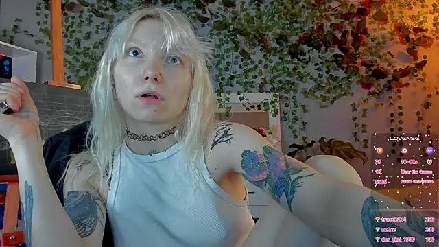 tattoo_art_baby webcam